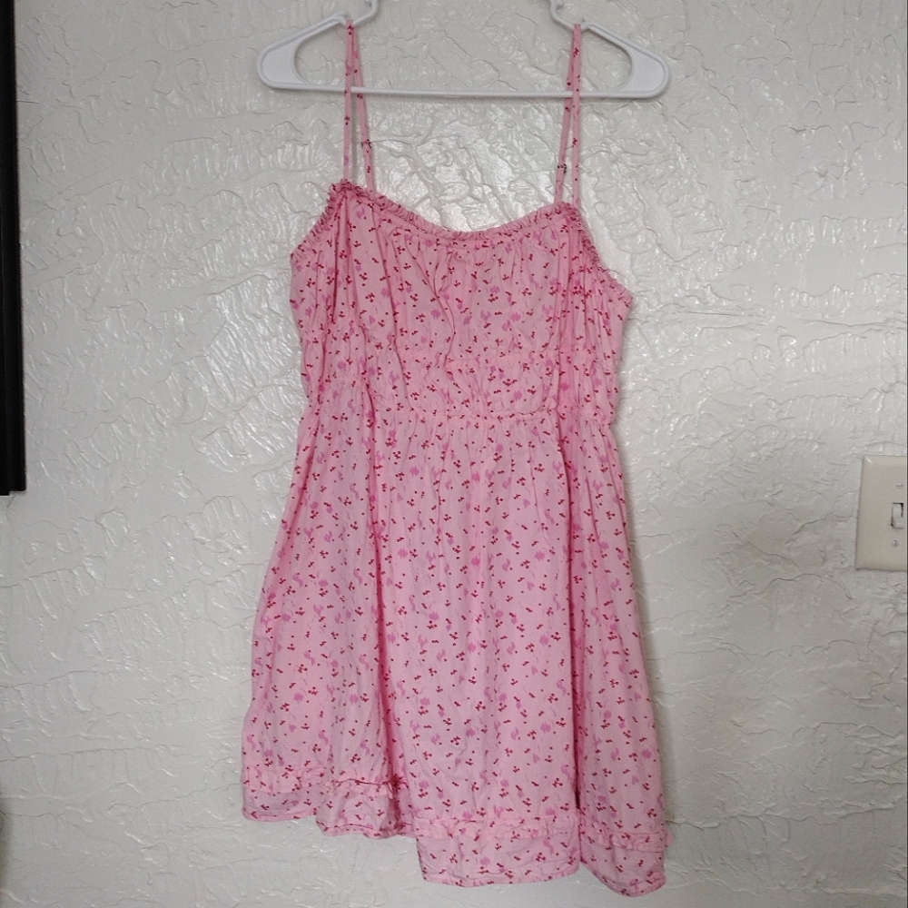 Free People Gabby Smocked Cherry Mini Babydoll Tunic Dress Women's size M EUC